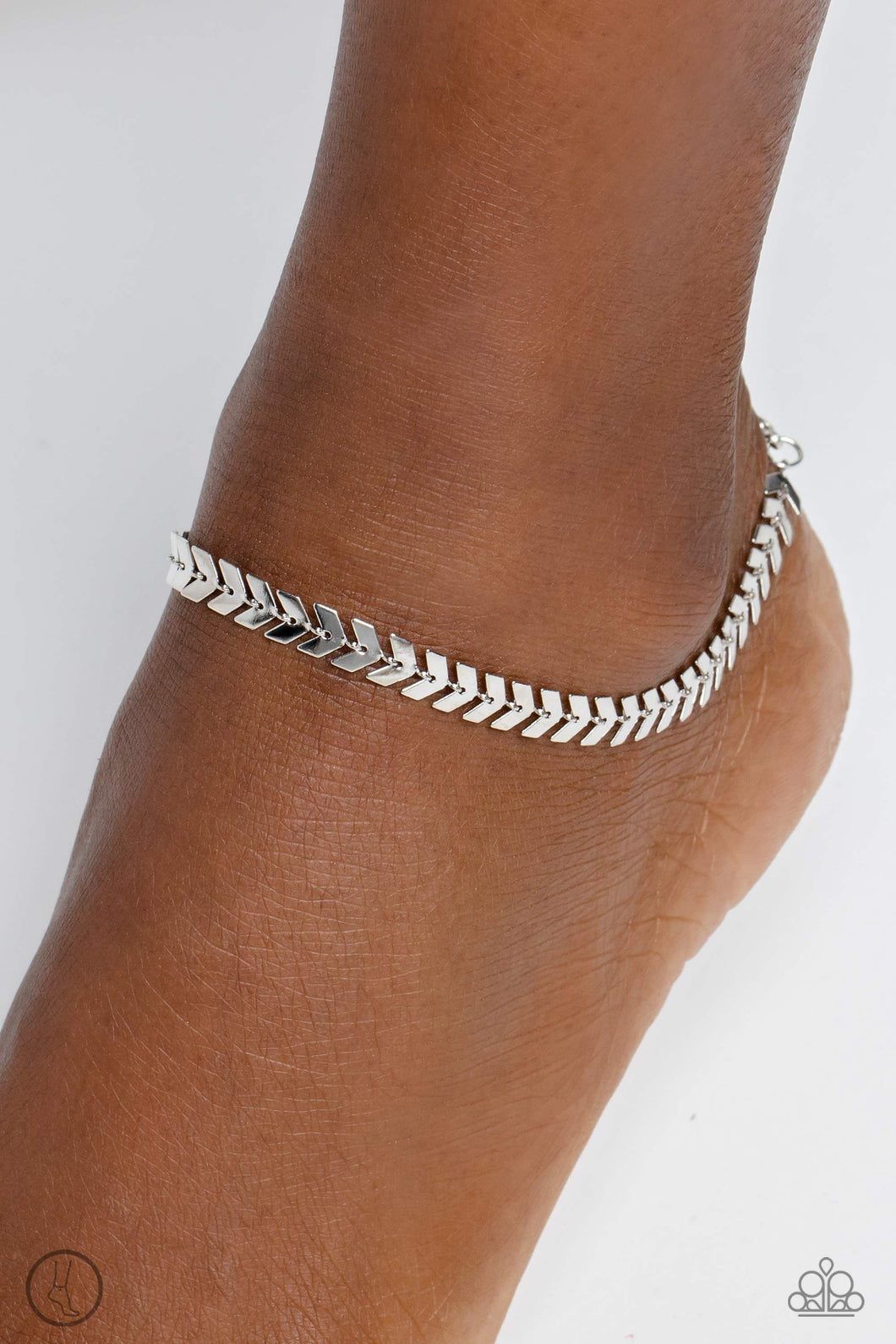 Paparazzi Accessories: Point in Time - Silver Anklet