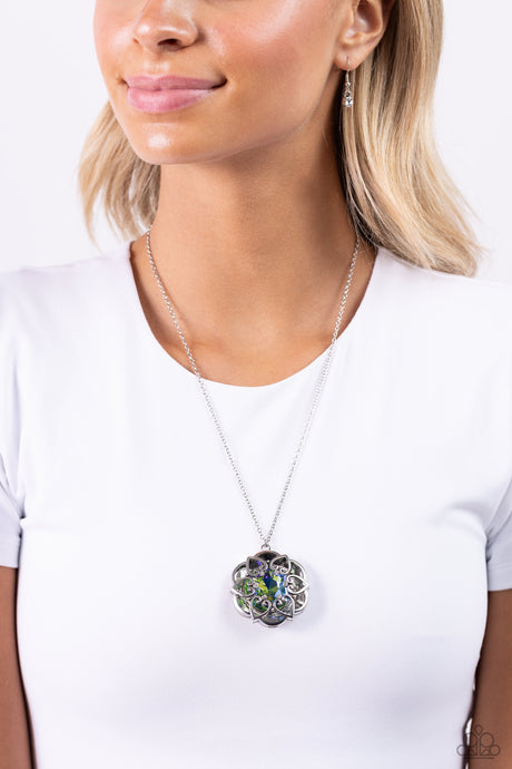 Paparazzi Accessories: Flowering Fantasy - Green UV Necklace