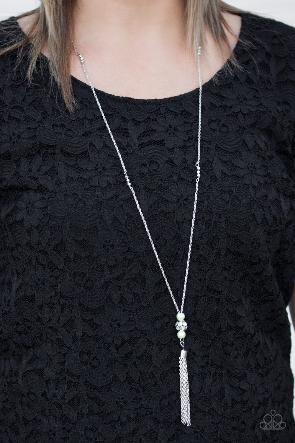 Paparazzi long deals green necklace