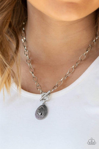 Paparazzi: Sheen Queen - Silver Necklace - Jewels N’ Thingz Boutique