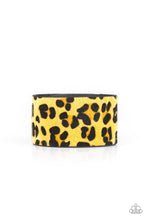 Load image into Gallery viewer, Cheetah Cabana - Yellow: Paparazzi Accessories - Jewels N’ Thingz Boutique