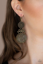 Load image into Gallery viewer, Paparazzi: Garden Adventure - Brass Earrings - Jewels N’ Thingz Boutique