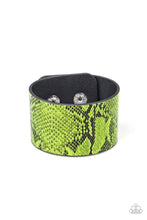Load image into Gallery viewer, Paparazzi: Its a Jungle Out There - Green Leather Bracelet - Jewels N’ Thingz Boutique