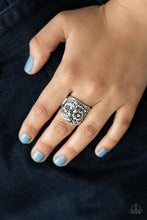 Load image into Gallery viewer, Paparazzi: Tropical Bloom - Silver/Antiqued/Flower Ring - Jewels N’ Thingz Boutique