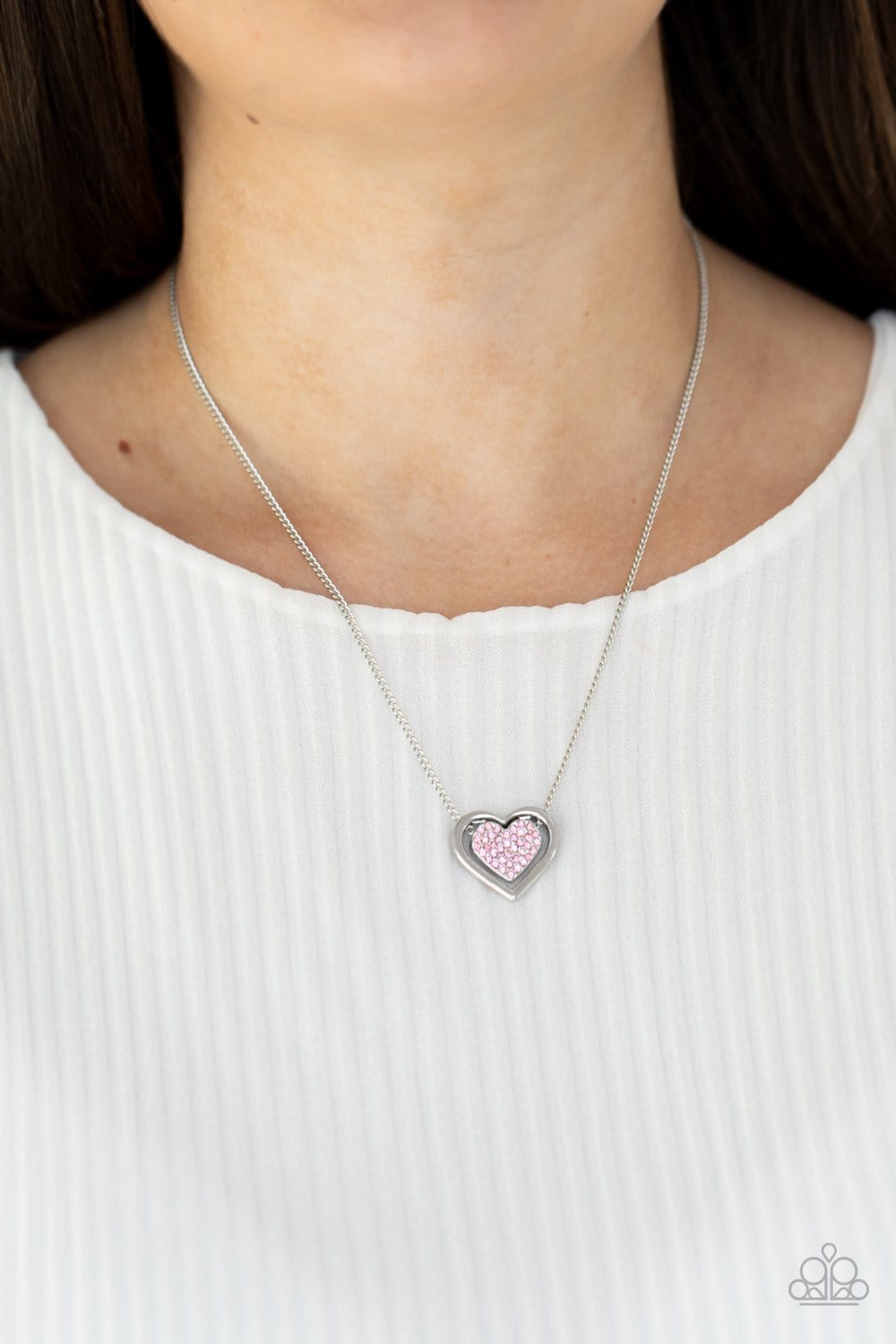 Paparazzi pink clearance heart necklace