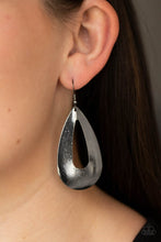 Load image into Gallery viewer, Paparazzi Accessories: Hand It OVAL! - Black Hammered Earrings - Jewels N Thingz Boutique
