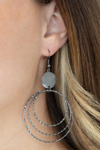 Paparazzi Accessories: Universal Rehearsal - Black Earrings - Jewels N Thingz Boutique