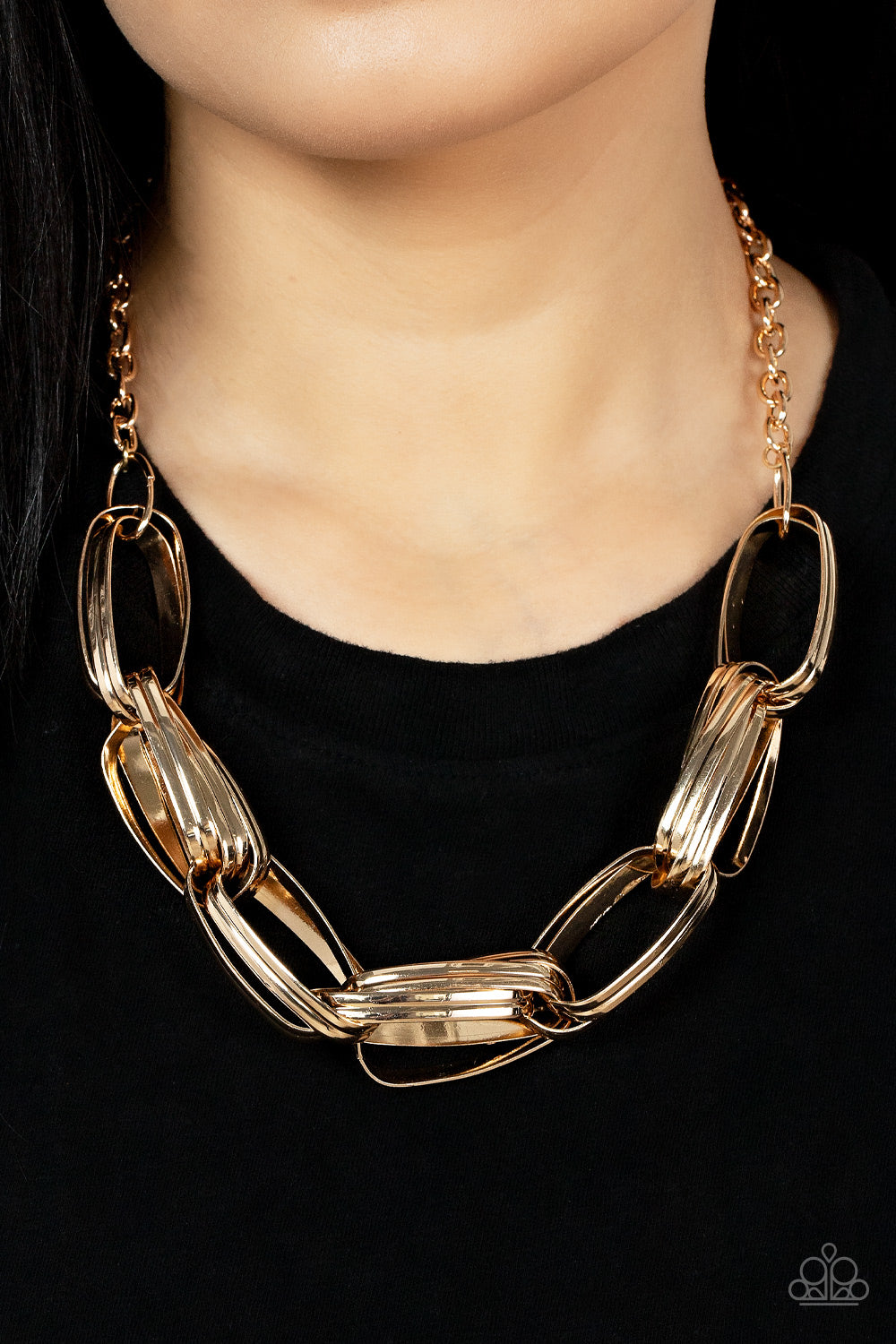 Paparazzi Accessories: Fiercely Flexing - Gold Necklace