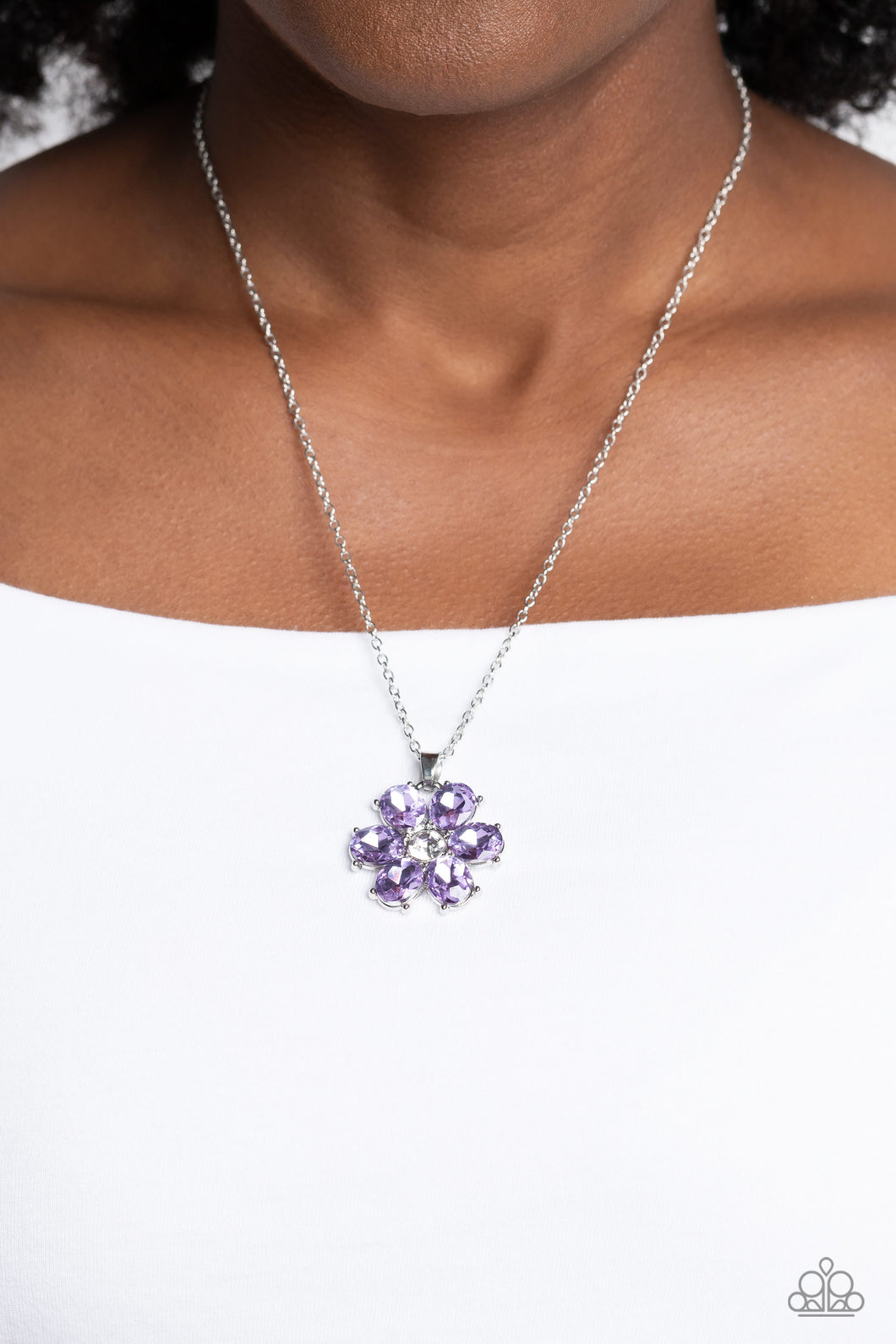 Paparazzi Barefoot and Beachbound Purple Necklace – diannesjewelryshop