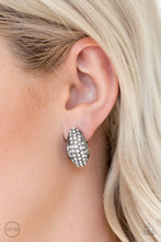 Load image into Gallery viewer, Paparazzi: Revenue Avenue - Black Clip-on Earrings - Jewels N’ Thingz Boutique