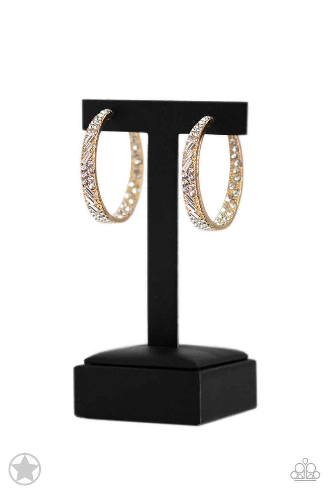 Paparazzi Accessories: **NEW** BLOCKBUSTERS GLITZY By Association - Gold Earrings