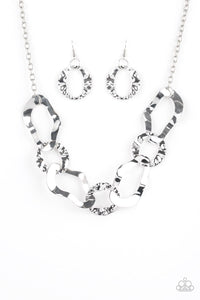 Capital Contour - Silver: Paparazzi Accessories - Jewels N’ Thingz Boutique